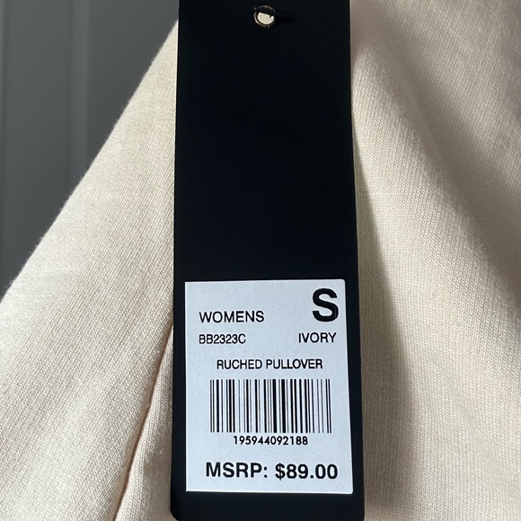 Bebe Cropped Hoodie - Picture 3 of 3